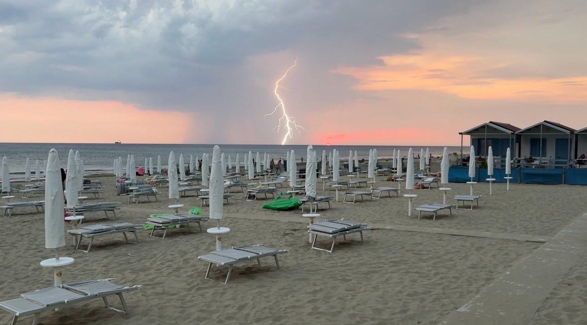 Spiaggia di Tor San Lorenzo